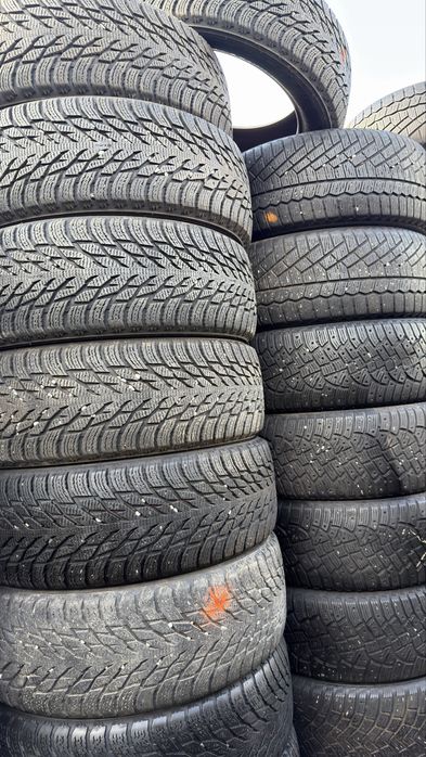 235/55/19 Nokian Hakkapeliitta R 3