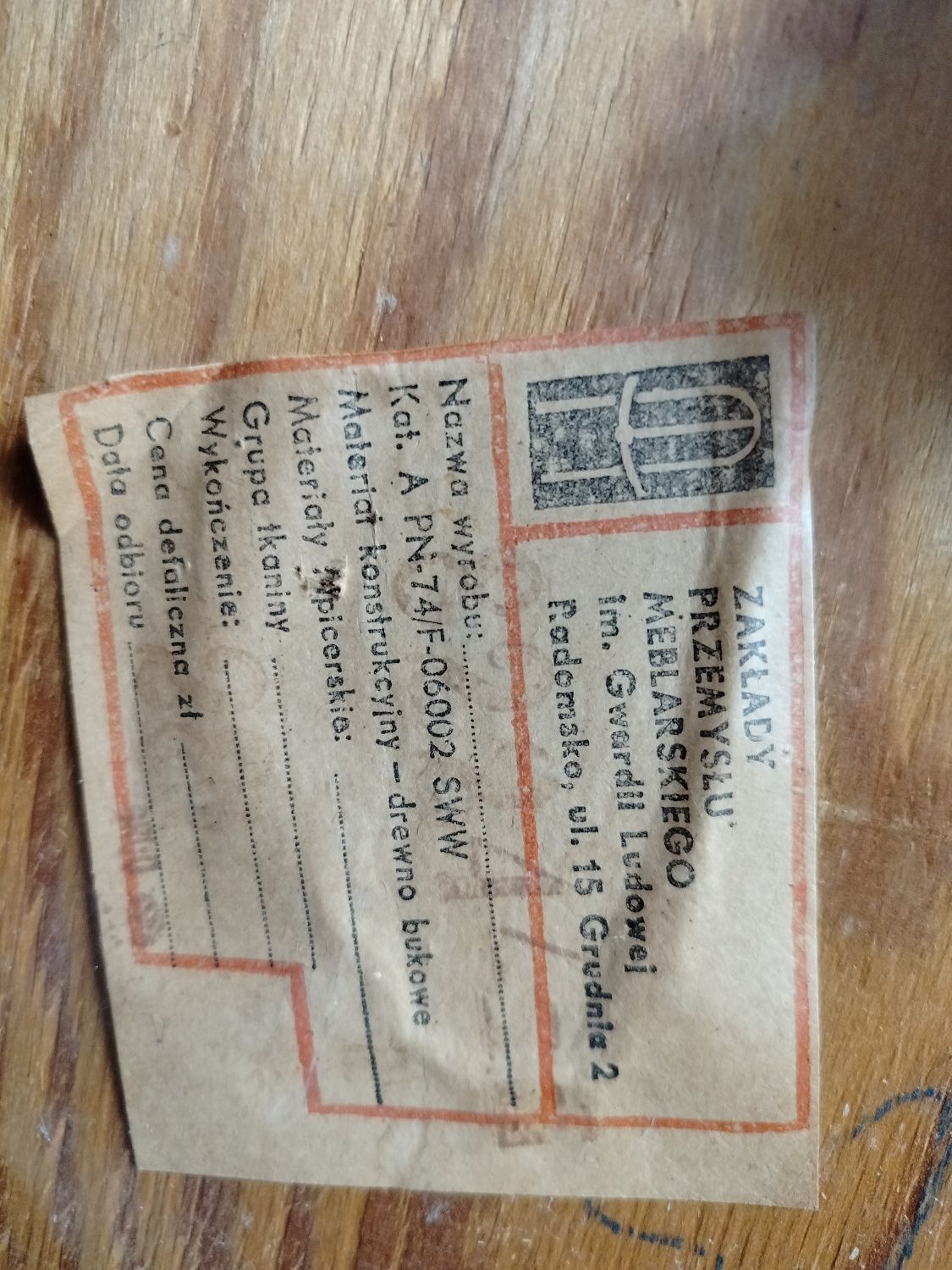 Krzesło tapicerowane PRL do renowacjii