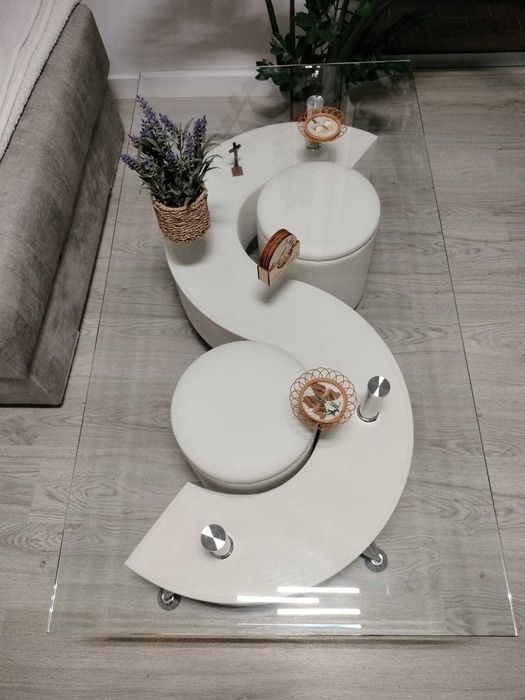 Mesa de centro de vidro