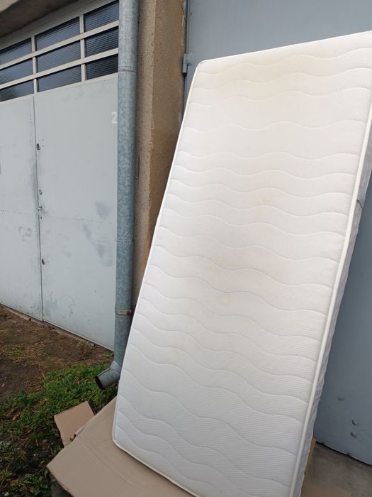 Materac biały 90x200