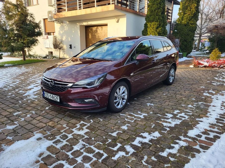 Opel Astra Nowe opony premium, super stan i wyposażenie, PL salon, pewne auto.