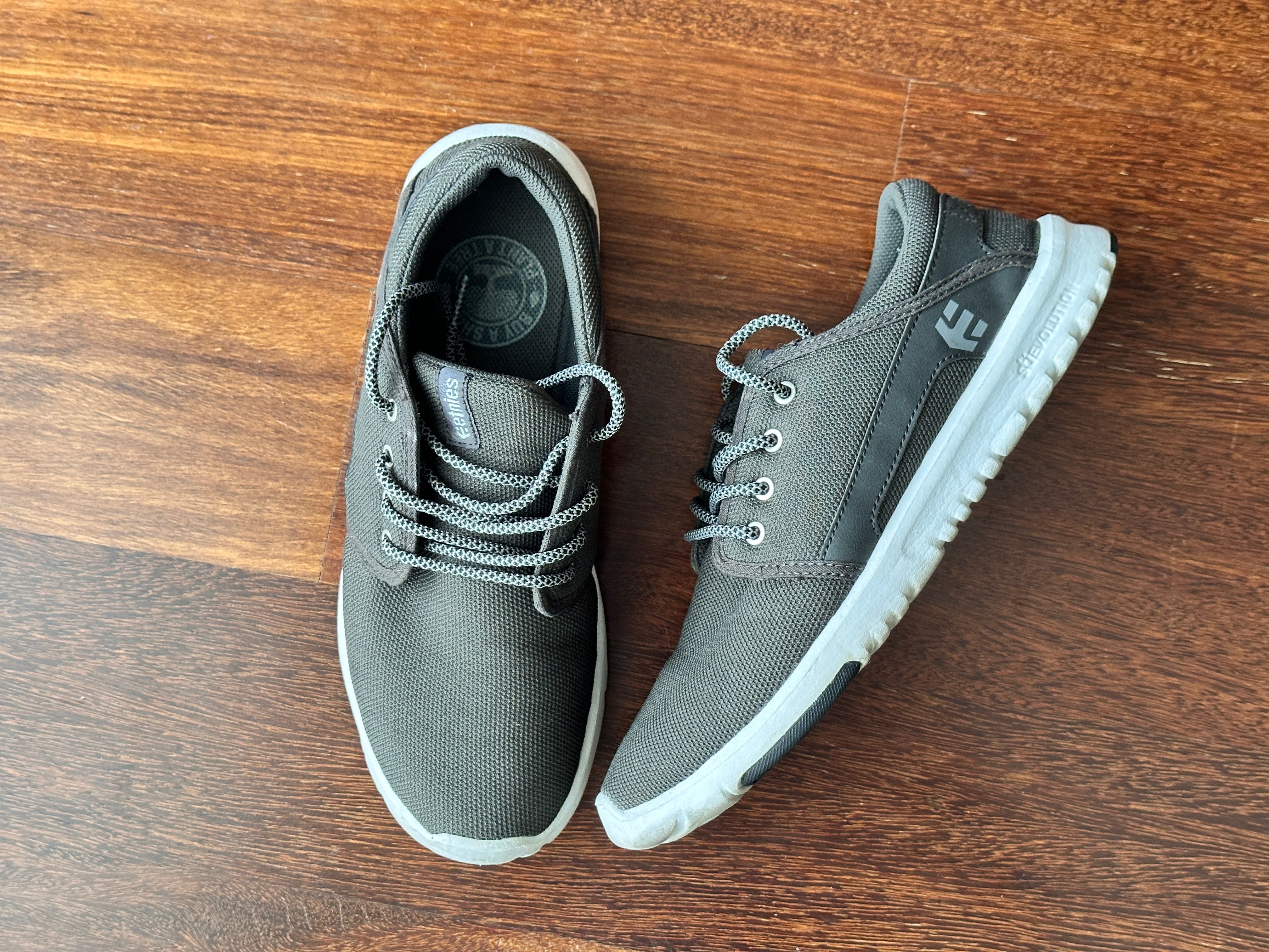 Sapatilhas: Etnies Scout - 42