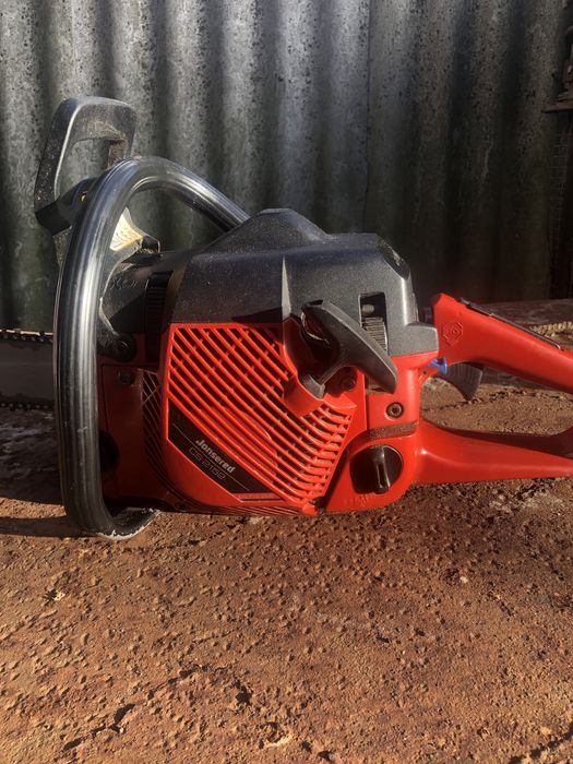 Продам бенопилку Хускварна353