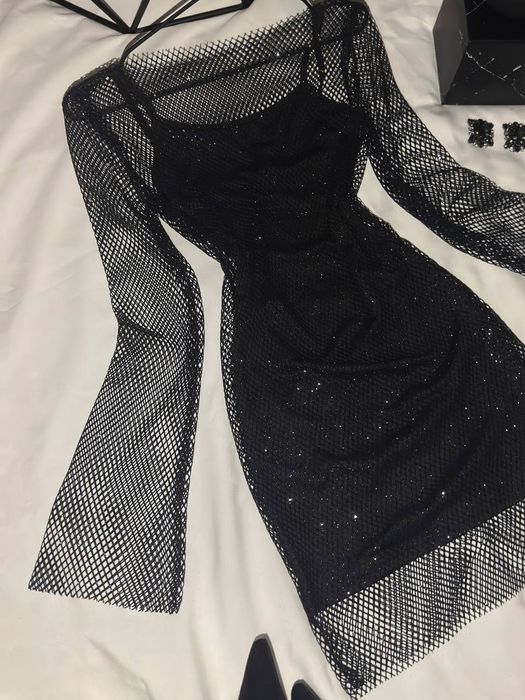 Святкова сукня жіноча