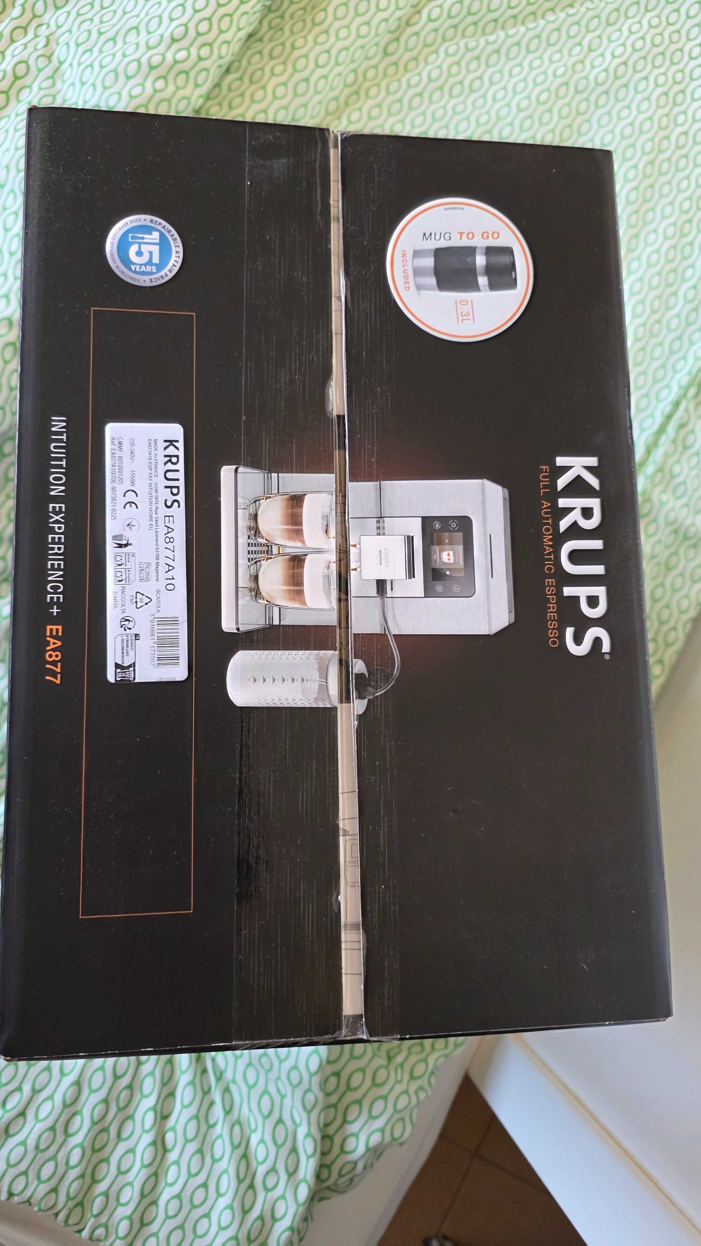 Ekspres KRUPS Intuition Experience+ EA877A z kubkiem termicznym, biały