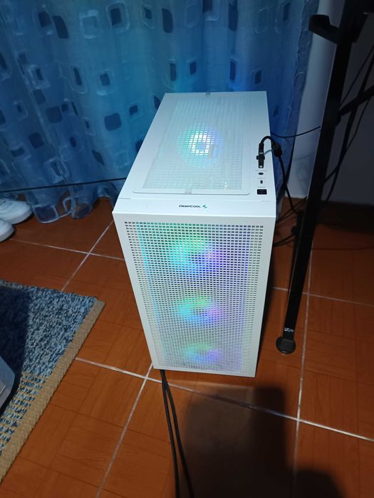 Computador desk top torre ASUS raysen 7