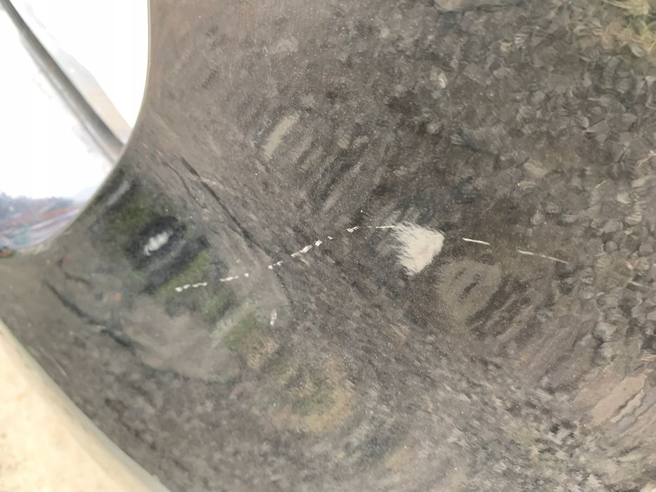 toyota corolla verso zderzak tylny tył czarny