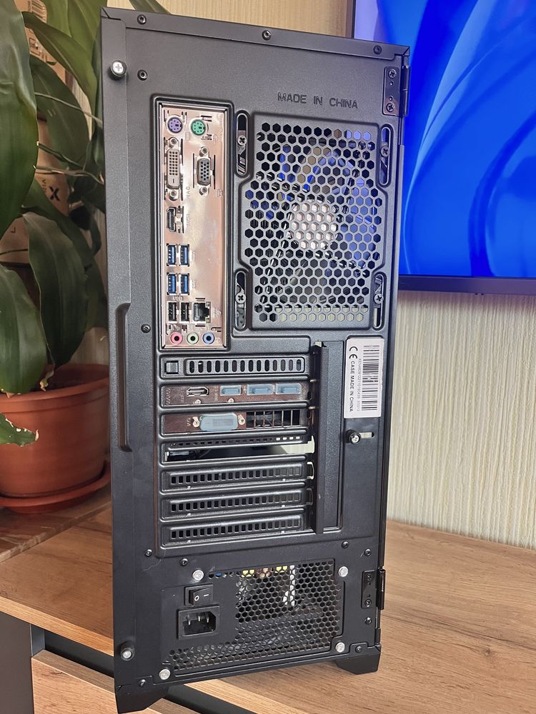 Ryzen 5 5500, RX580 8gb, 32gb DDR4, 240gb SSD ігровий компʼютер
