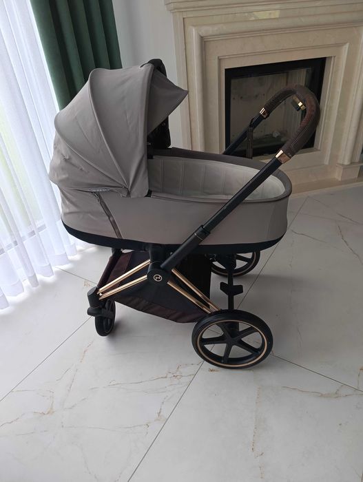 Wózek szary marki cybex 2.0 3 w 1