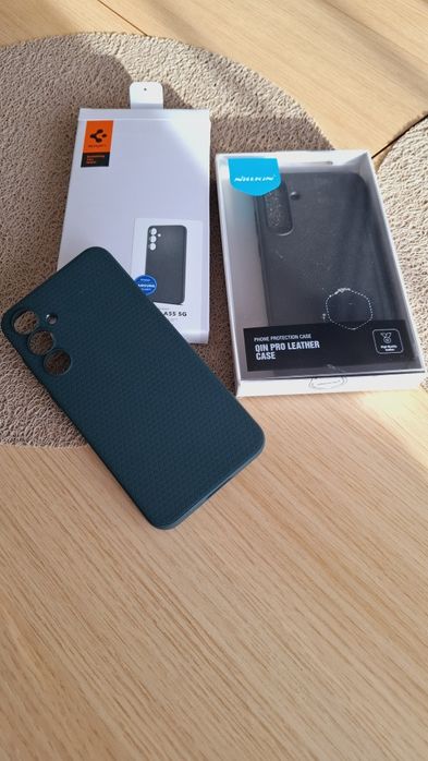 Dwa etui samsung a55