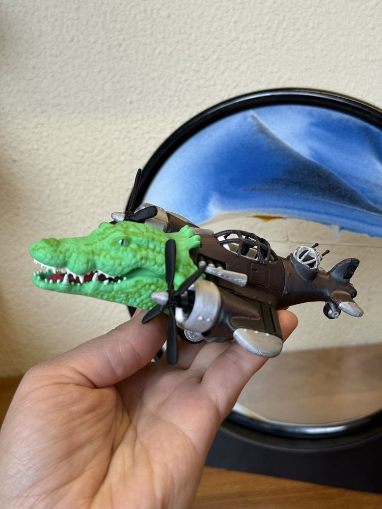 Бомбардиро Крокодило фігурка, іграшка, bombardiro crocodilo