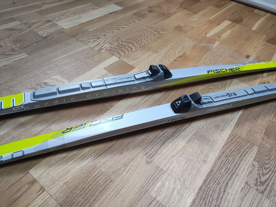 Narty biegowe Fischer Nordic Cruising 174 cm SNS Profil Automatic