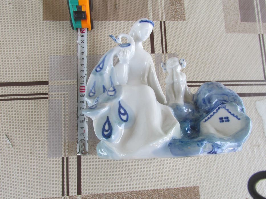 статуетка СССР (ціла)