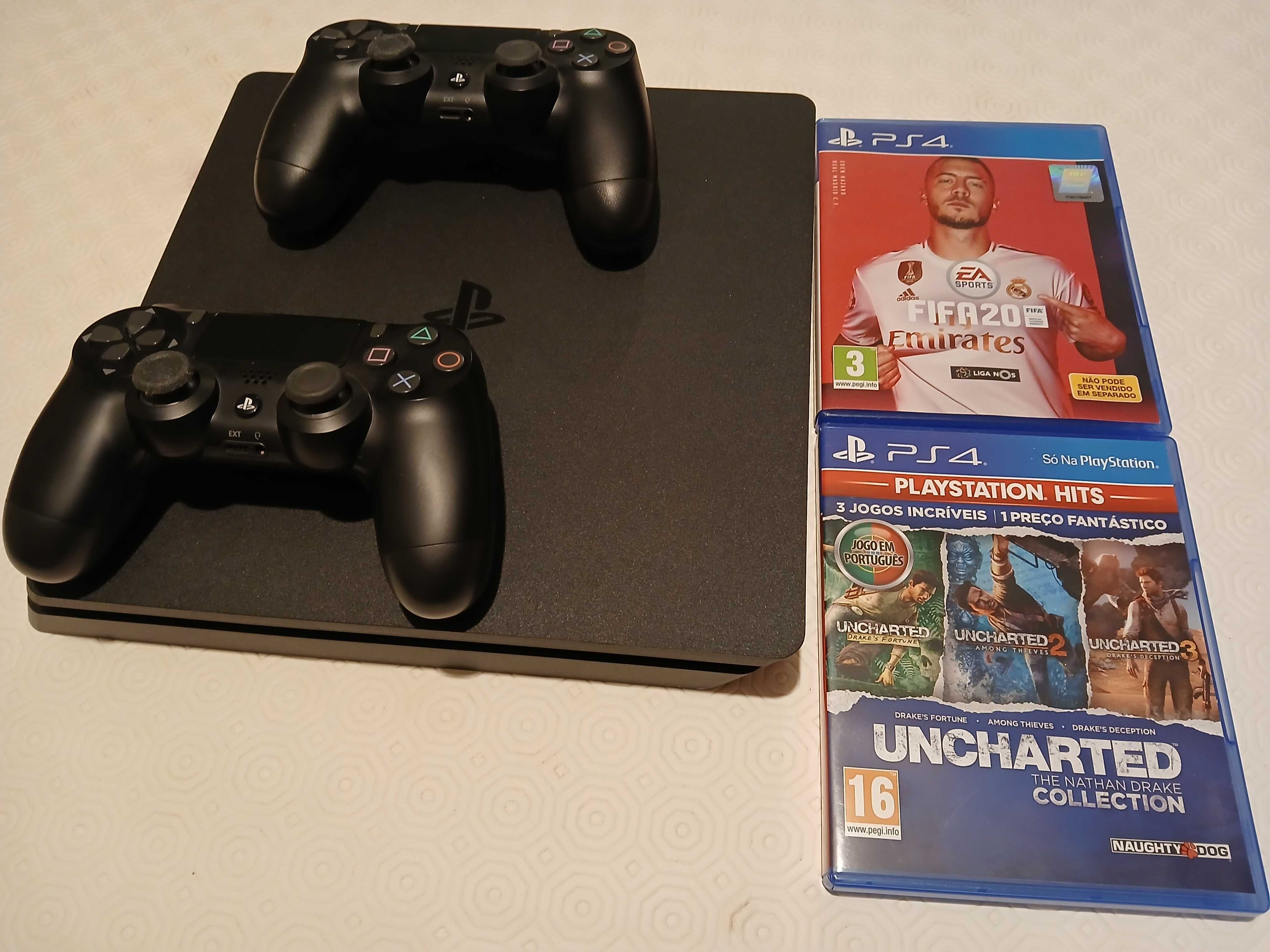 PS4 1 TB como nova