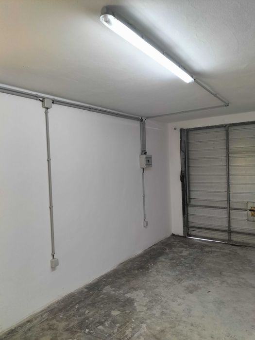 Faço todos os trabalhos de eletricista