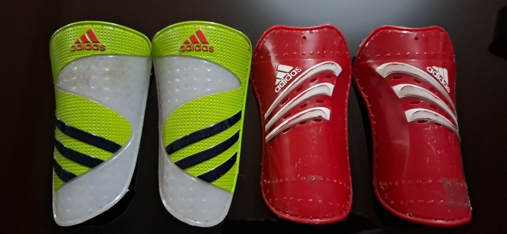 Caneleiras adidas personalizadas