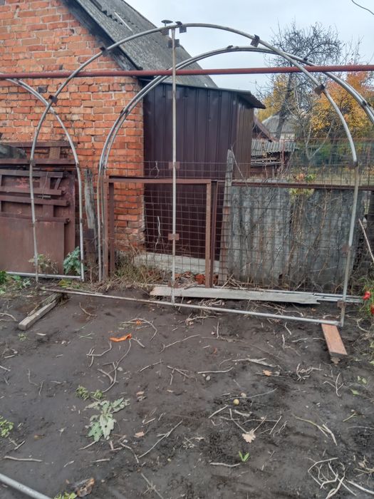 Металеві секції для теплиці шт що нас