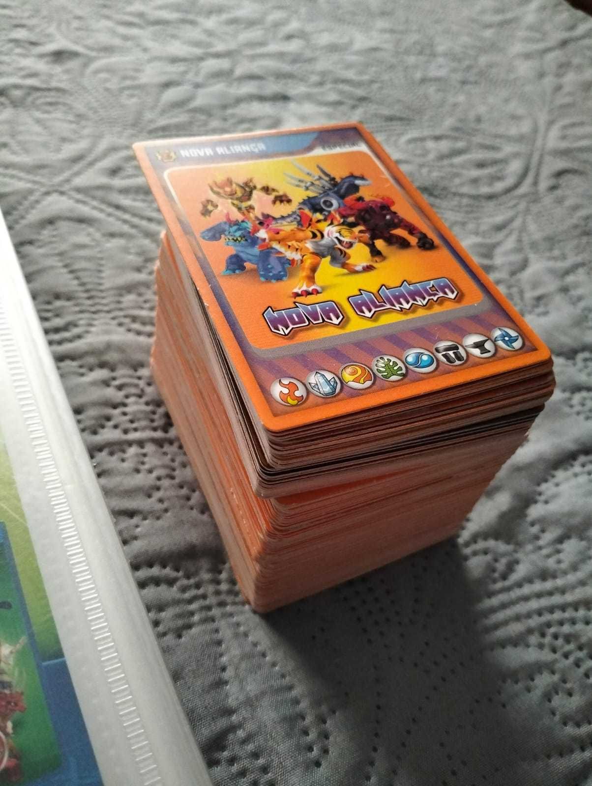 Conjunto Cartas+Caderneta Invizimals NEGOCIAVEL