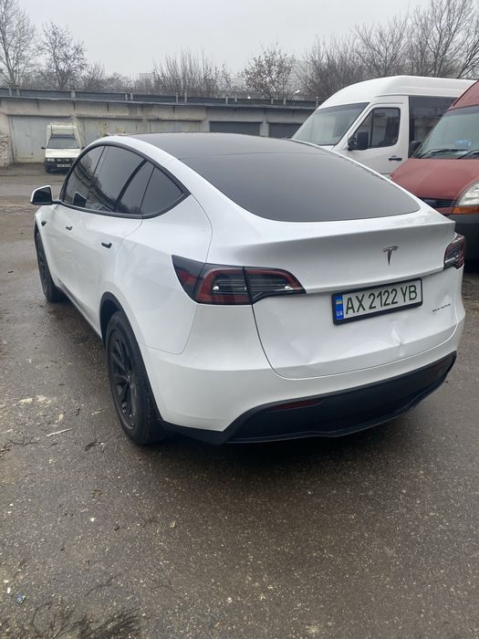 Продам Tesla mobel y dual motor 5/23