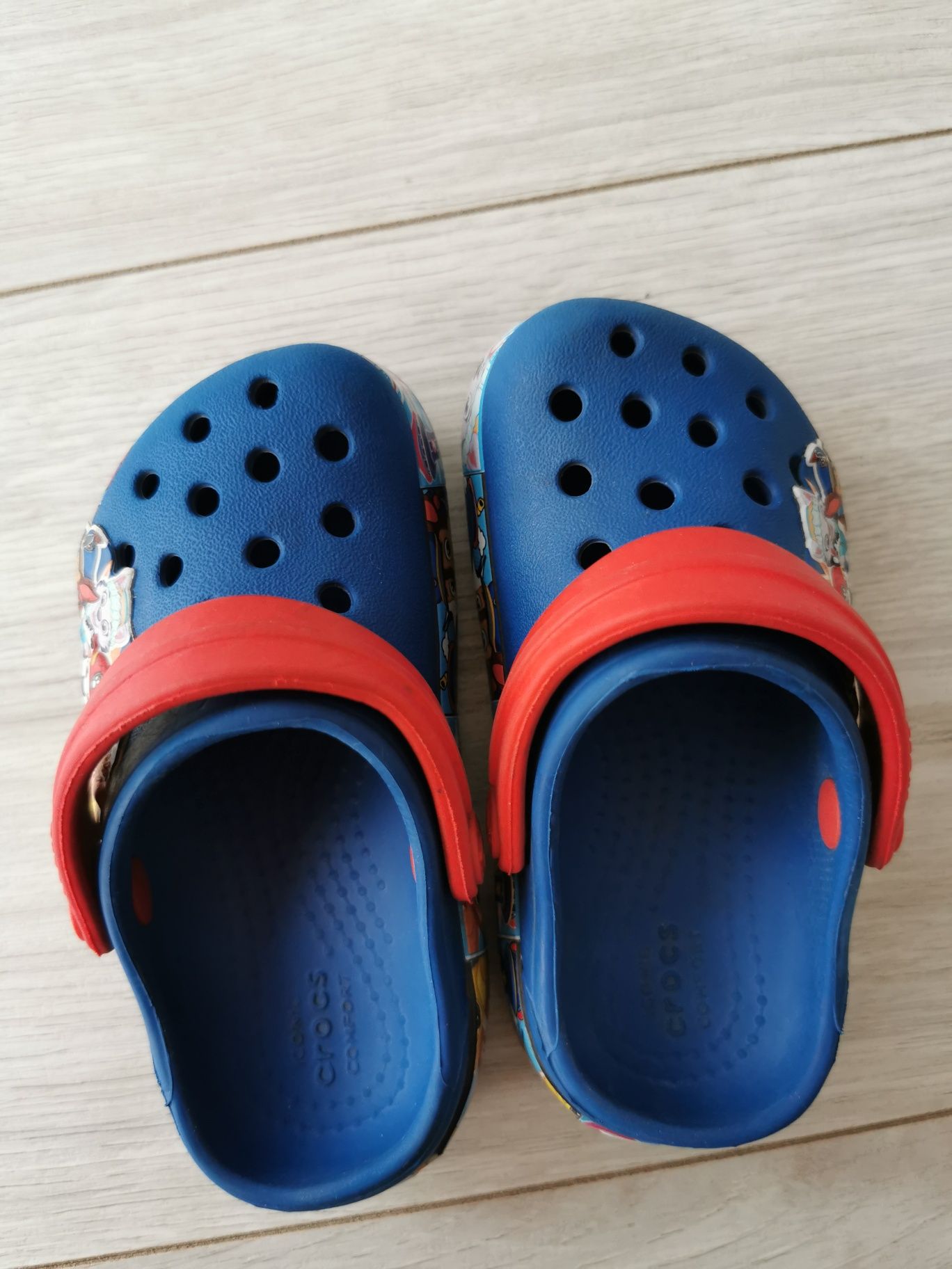 Crocs sandały chodaki dla chłopca Psi patrol