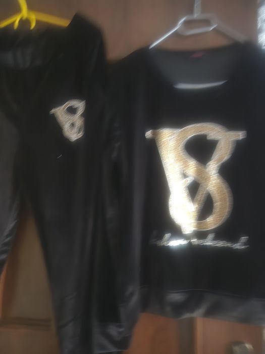 Dres welurowy czarny