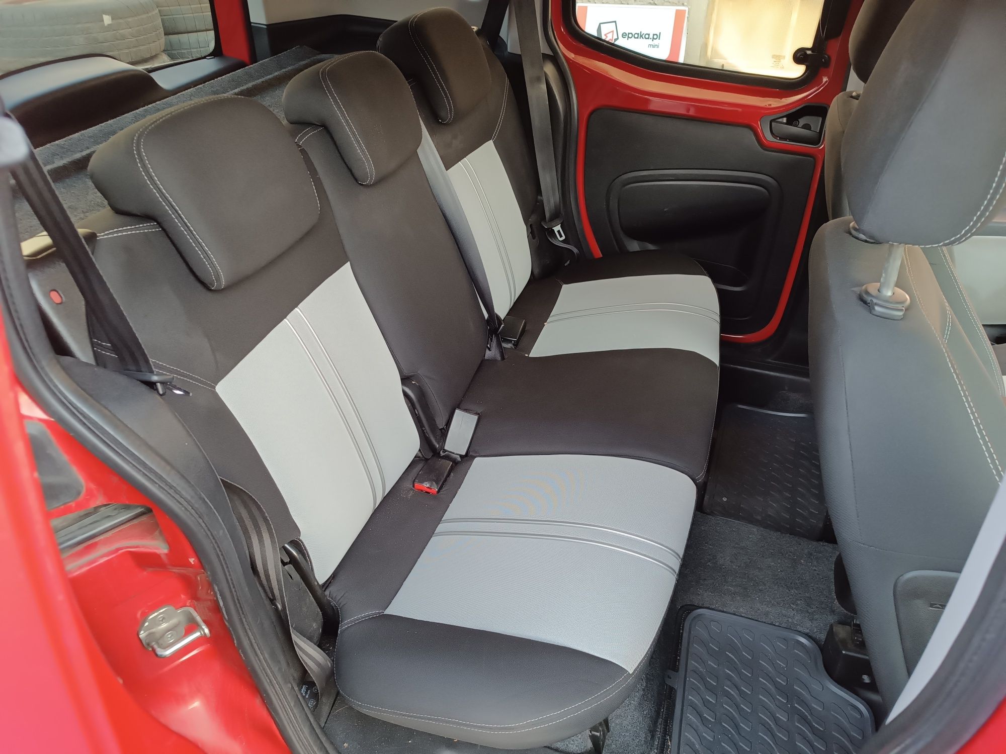 Fiat Qubo Fiorino - Fotele przód Kanapa tył kpl. ładne EUR