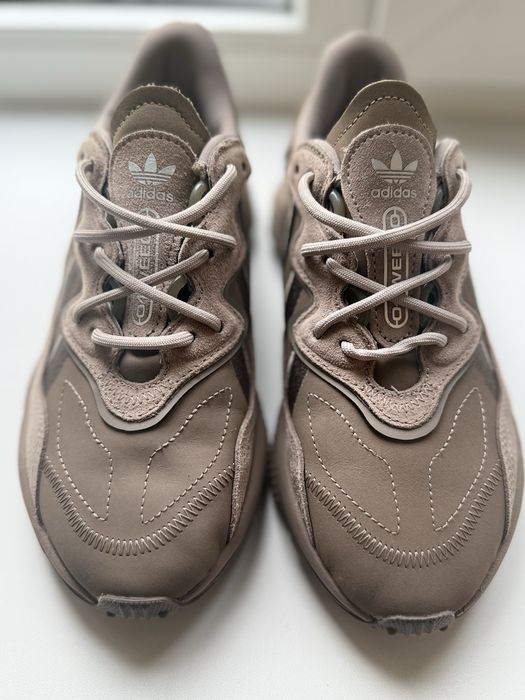 Кросівки жіночі Adidas