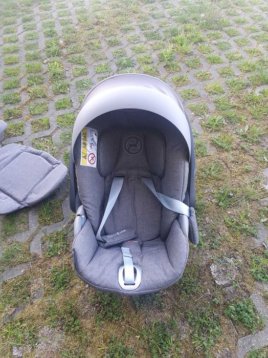Fotelik , nosidelko cybex cloud Z i size plus