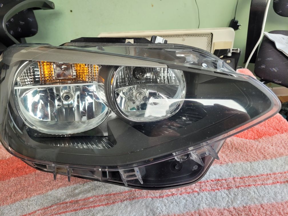 Bmw 1 f20 f21 lampa prawa przednia