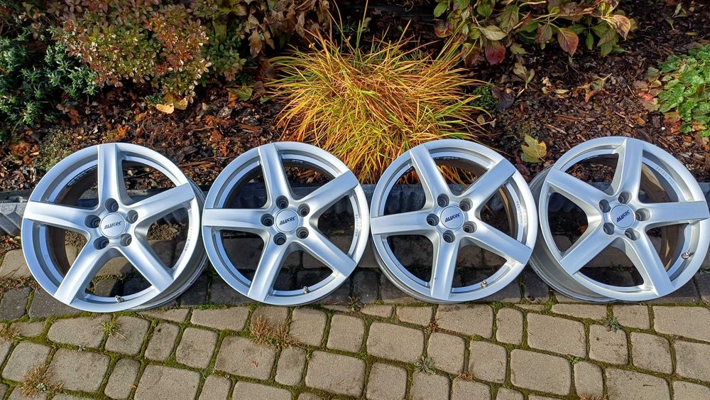 17" alufelgi 5x114 civic accord cr-v hr-v duster TALENTO vivaro trafic