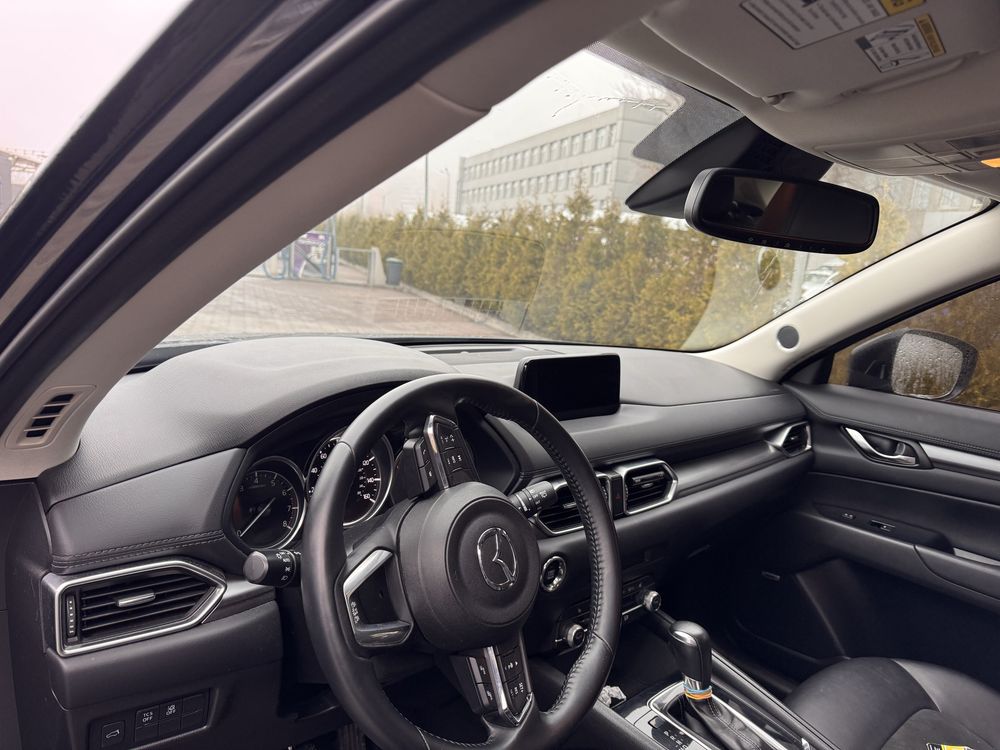 Продам автомобиль Mazda cx-5 2019 год