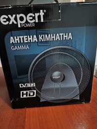 Кімнатна антена з підсилювачем Expert