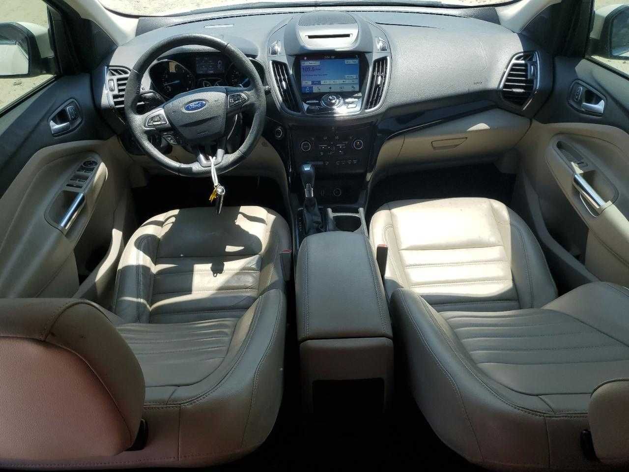 2018 FORD Escape Titanium