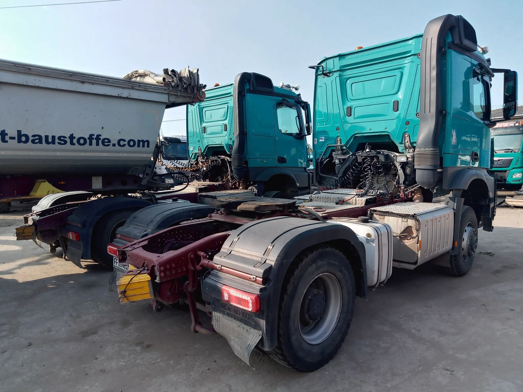 Mercedes-Benz Arocs 1848 4x4 Wał Hydraulika z Niemiec 2 szt