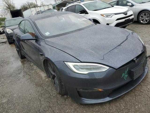 2021 року Tesla Model S