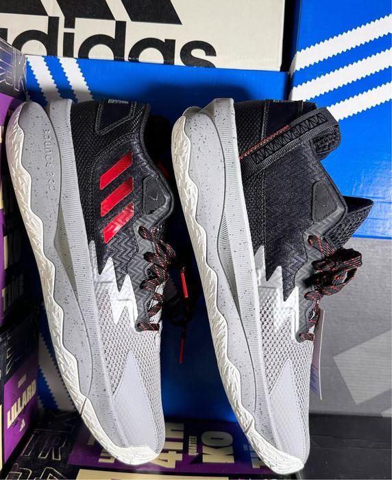 Розпродаж до ЧОРНОЇ ПʼЯТНИЦІ !!! Оригінальні кросівки adidas DAME 8