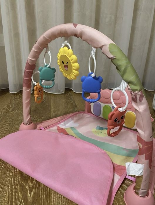 Ігровий килимок.