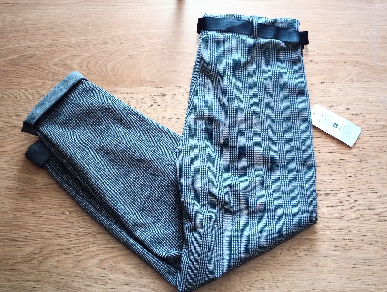 Nowe spodnie damskie z metką rozmiar XL