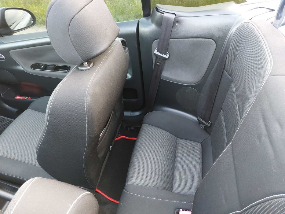 Peugeot 207 cc кабріолет