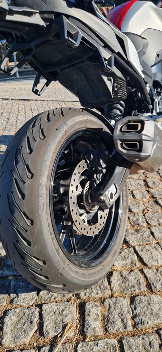BMW F900R de 2020