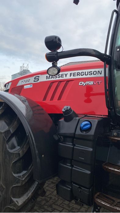Massey Ferguson 7722S
