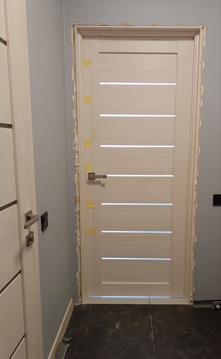 Монтаж дверей, плінтуса. Вінниця, Область. Установка дверей.