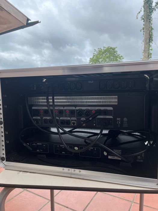 KEMPER Profiler Rack (com Furman e poweramp)