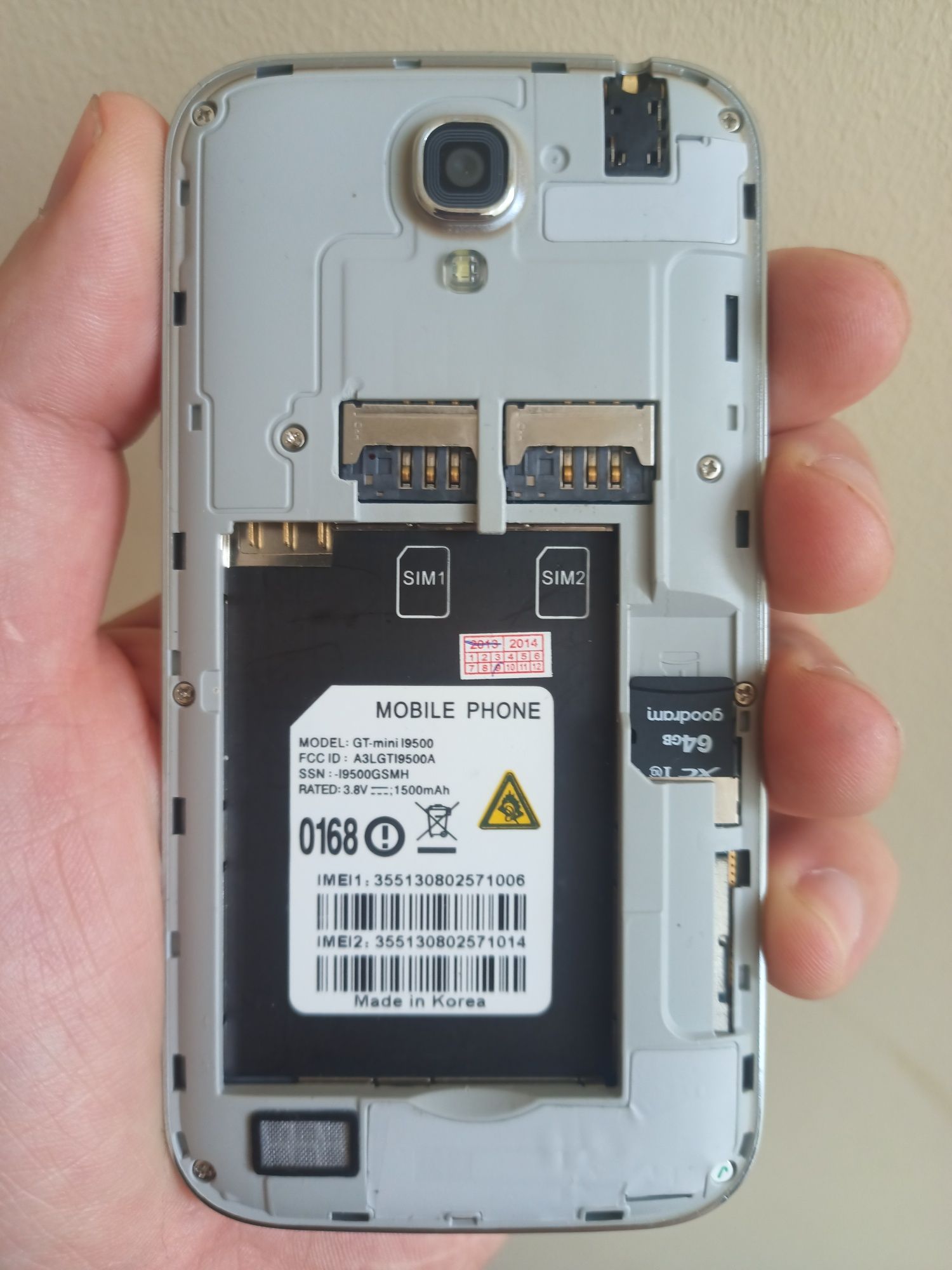 Телефон Samsung gt-mini j-9500 korea