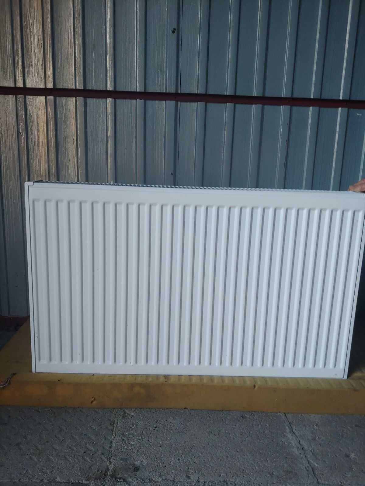 Grzejnik panelowy DIAMOND C22 100cm