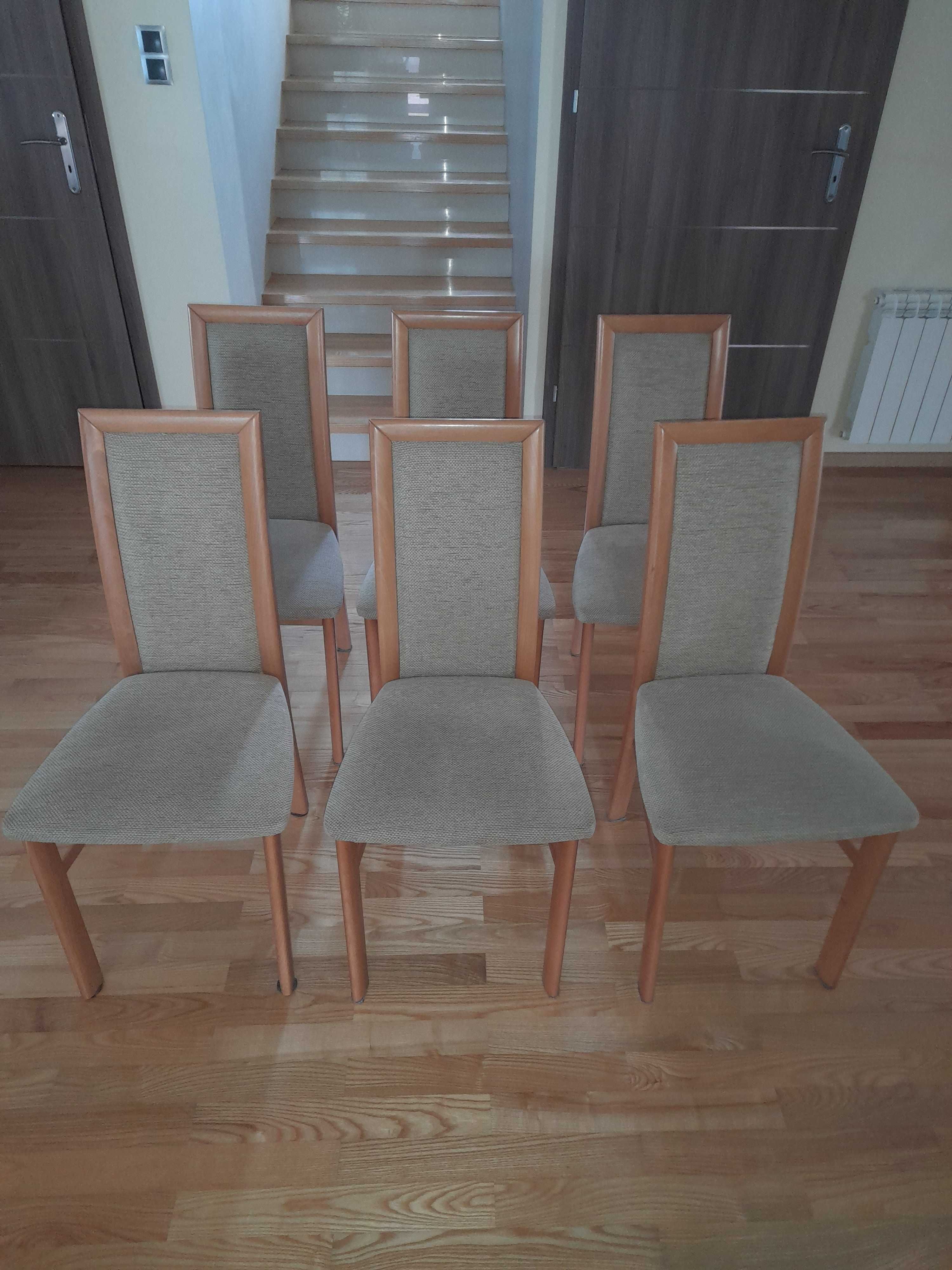 Krzesła drewniane używane 6 szt.