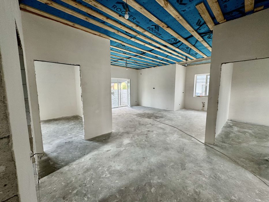 Будинок 90м2 під чистове вул. Бежівка  БЕЗ КОМІСІЇ з терасою