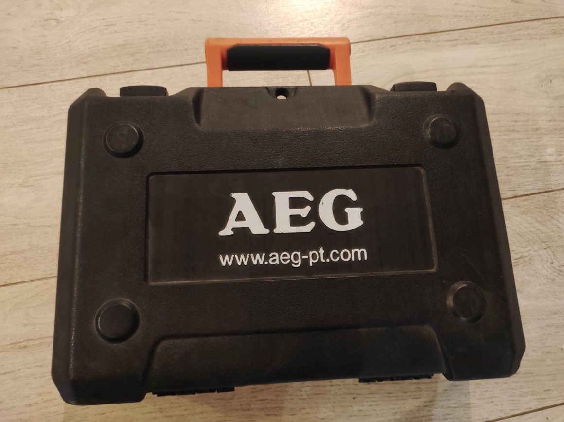 Wiertarko wkrętarka AEG 3.6V 2x akumulatory 100% sprawna