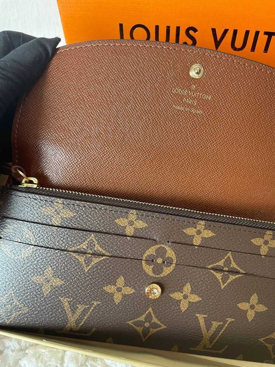 Nowe Portfel damski Louis Vuitton Emilie Monogram Brązowa klamra