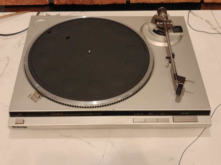 TECHNICS SL-QD33 ! Do naprawy lub na częśći.